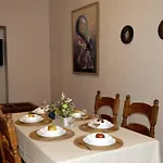 Unique Spacious Classic Three Bedroom Midtown ! Billiard ! * Riga