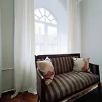 Unique Spacious Classic Three Bedroom Midtown ! Billiard !