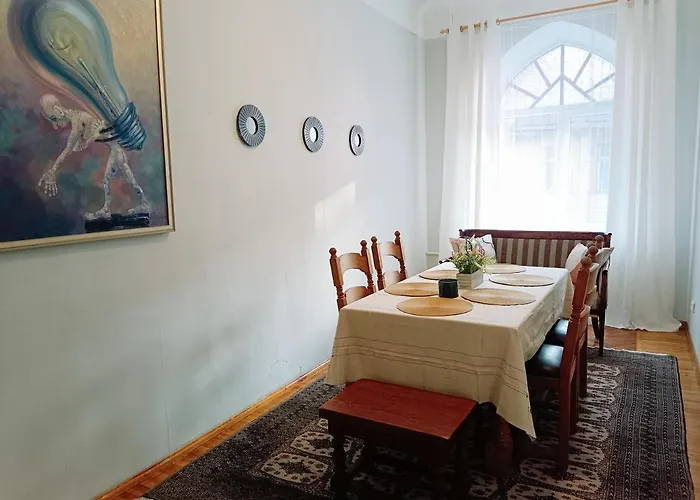 Unique Spacious Classic Three Bedroom Midtown ! Billiard ! Riga