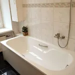 Unique Spacious Classic Three Bedroom Midtown ! Billiard ! Appartement *