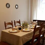 Appartement Unique Spacious Classic Three Bedroom Midtown ! Billiard !